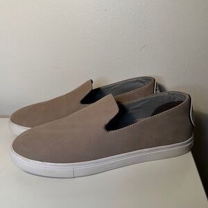 DKNY Womens Jilian Leather Low Top Slip On Gray Nubuck Size 8